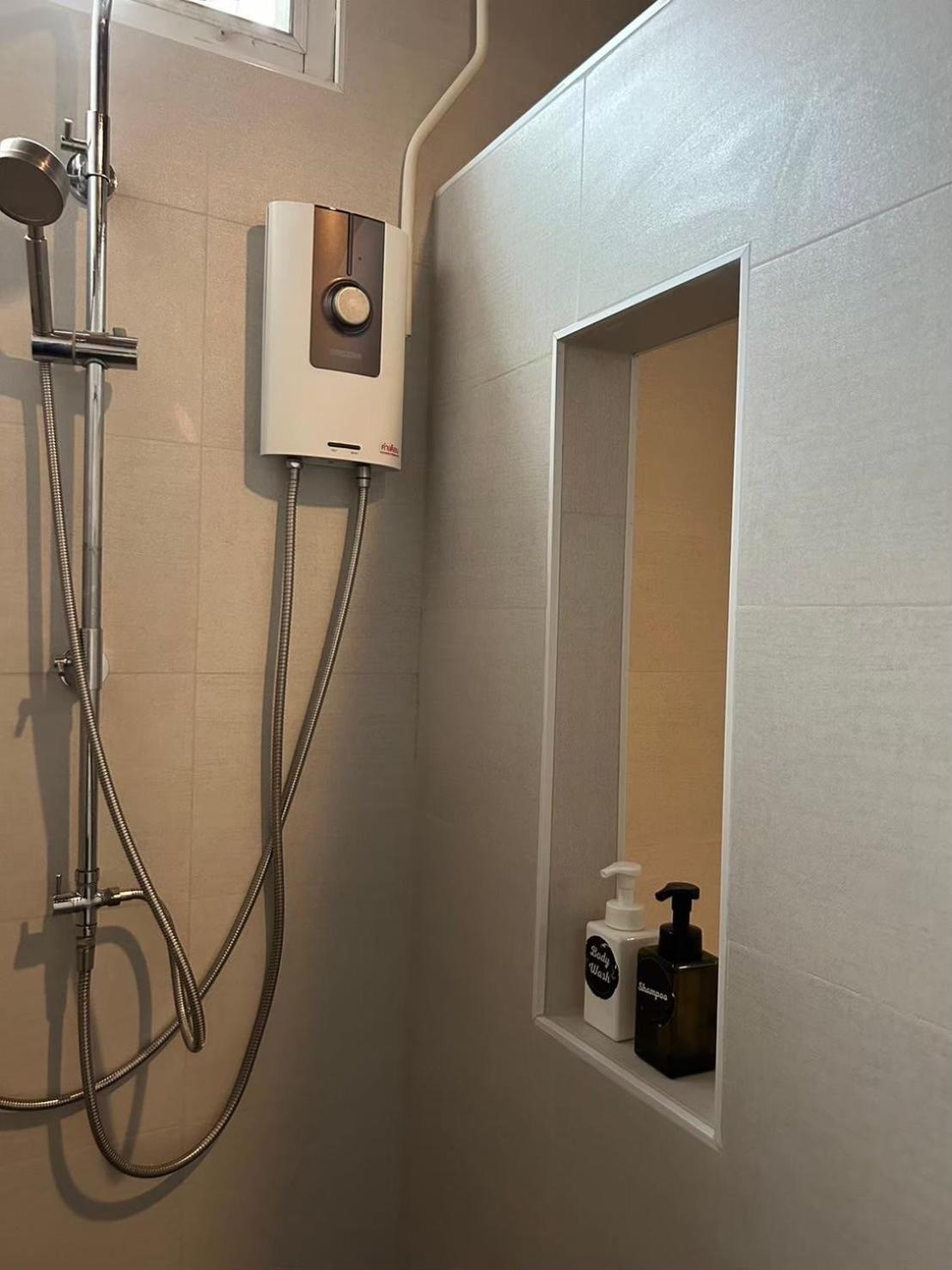 チエンマイ ノーンナンタ ハウス Bed & Breakfast エクステリア 写真